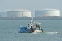 Bateau de pêche professionnelle au port du Havre