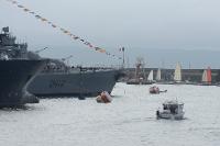 Navires militaires dans le port de Brest lors des Tonnerres de Brest 2012